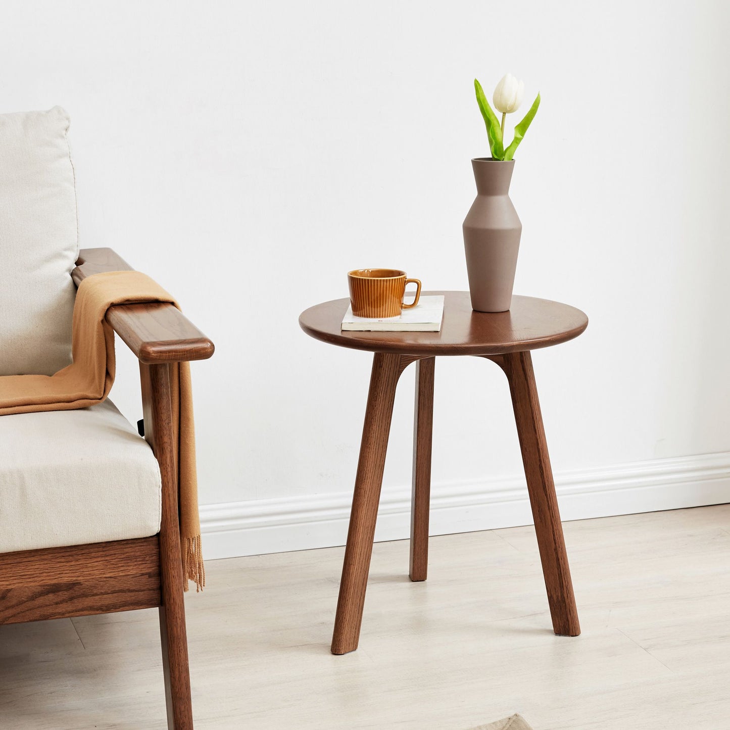 OakenHalo Solid Oak Round Side Table – Minimalist Accent side Table